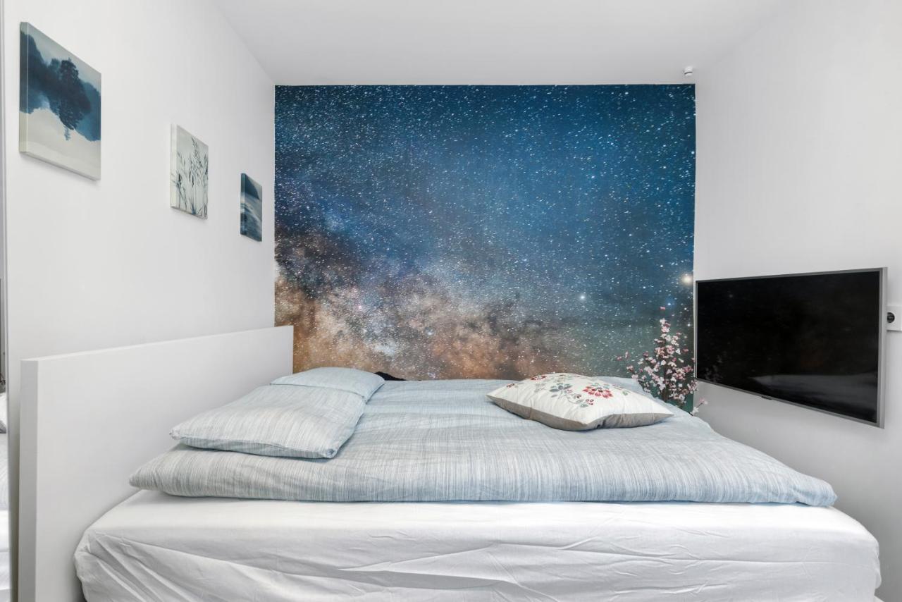 102 Apartment *
