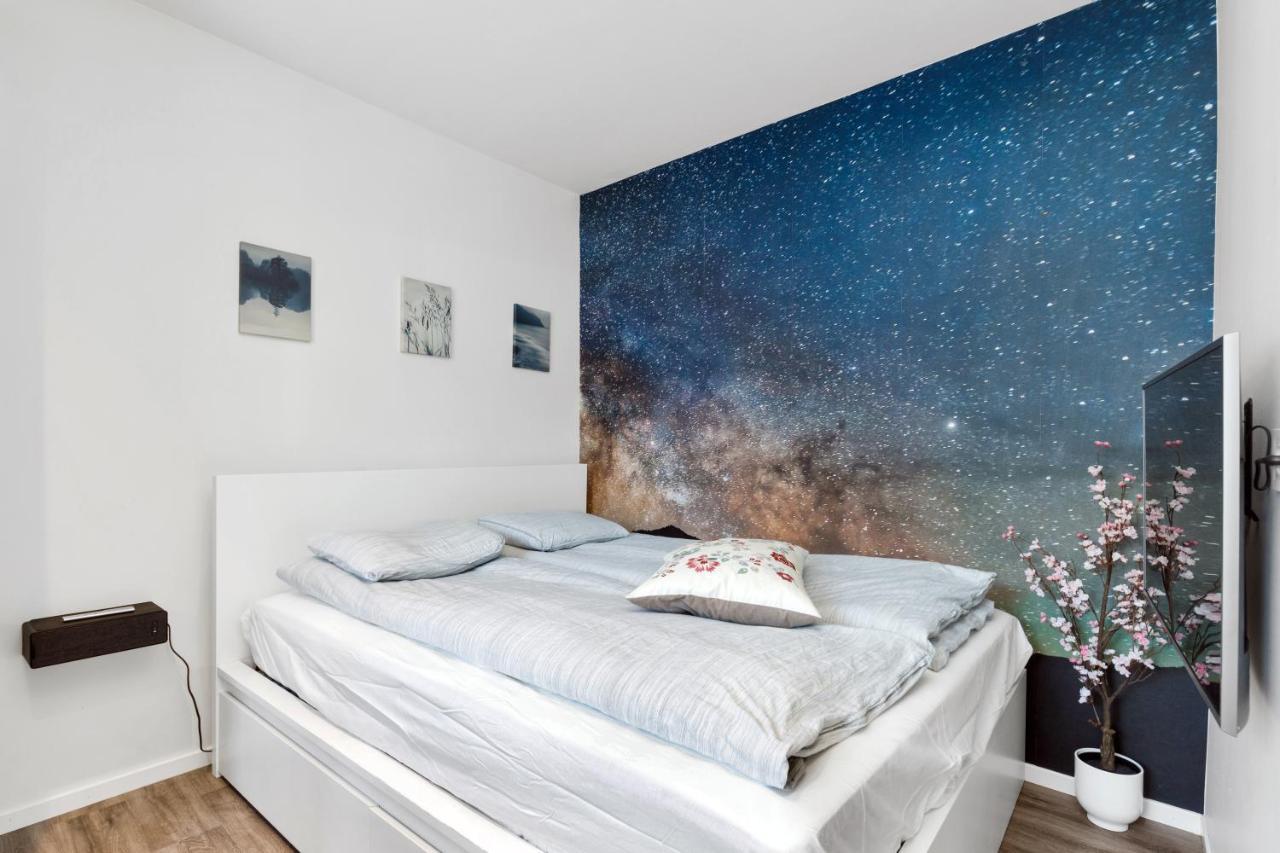 102 Apartment